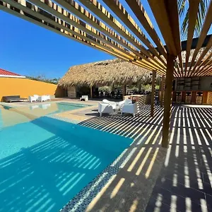 hotel-sand-bay.comcaribbean.com/